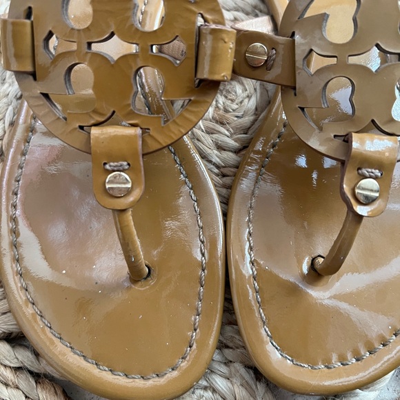 Like new Tory Burch Miller Patent Leather Nude Sandals size 7.5 - Picture 9 of 12